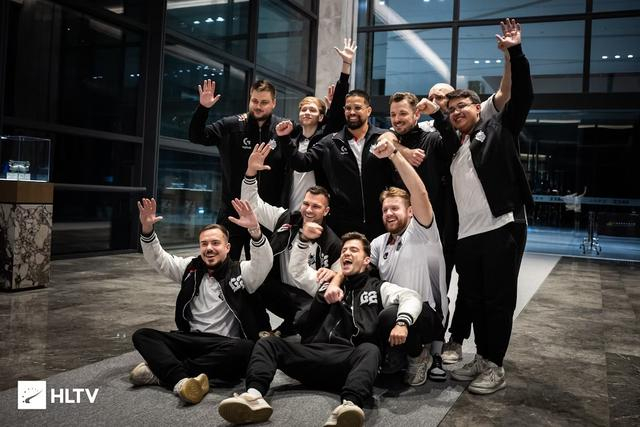 simple谈navi卡托失利原因：失误太多